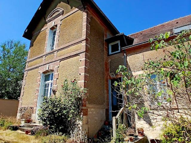 Maison vente à Le Blanc, Chitray