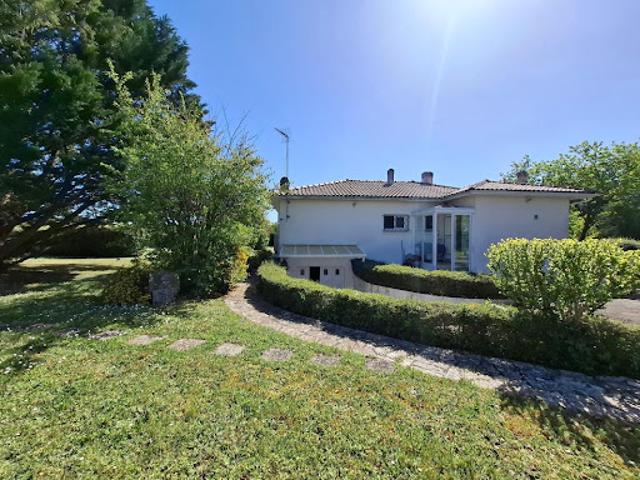 Maison vente à Saintes, Saint-romain-de-benet