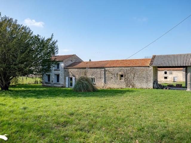 Maison vente à Saint-Jean-d'Angély, Varaize