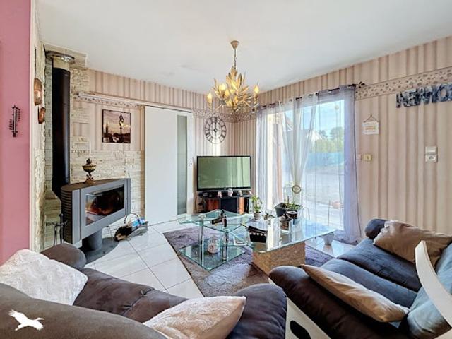 Maison vente à Les Luquelles, Vineuil