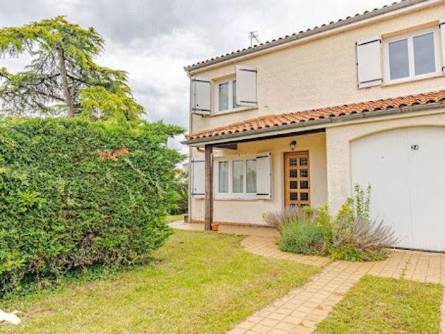 Maison vente à Bordeaux, Carbon-blanc