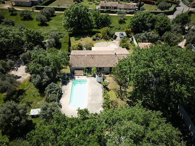 Maison vente à La Roquebrussanne