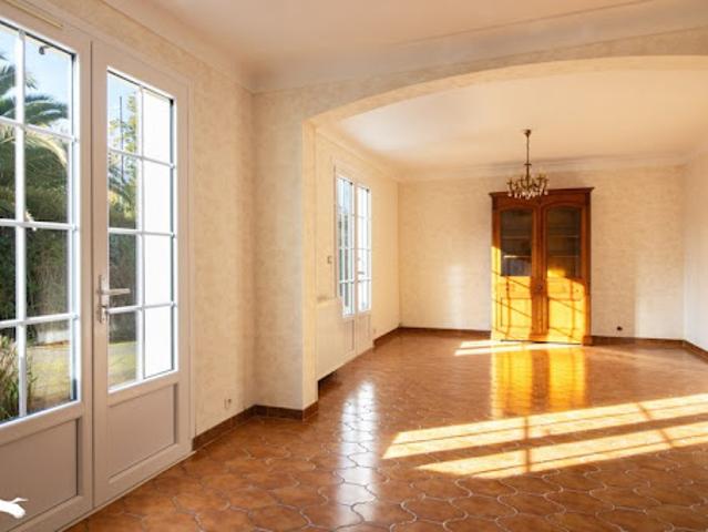 Maison vente à Oloron-Sainte-Marie, Salies-de-béarn