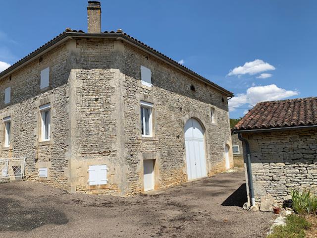 Maison vente à Confolens, Poursac