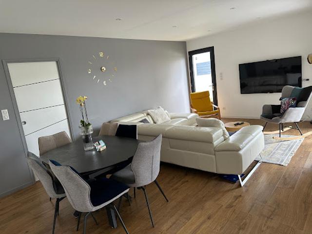 Maison vente à France métropolitaine, Saint-juéry