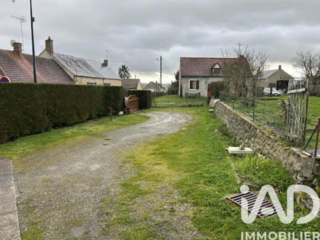 Maison vente à Saint-Amand-Montrond, Saint-pierre-les-bois