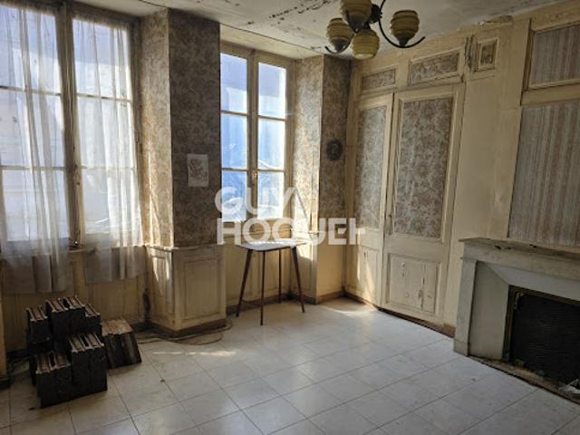 Maison vente à Fontainebleau, Tousson