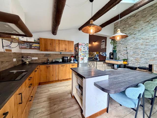 Maison vente à Nîmes, Générac