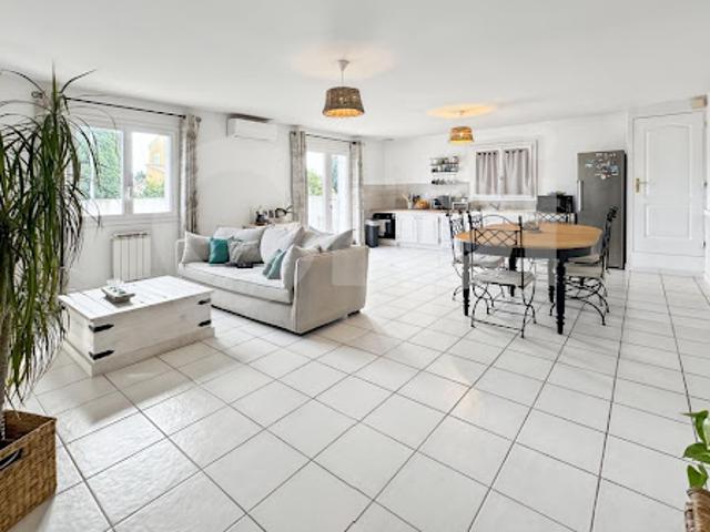 Maison vente à Arrondissement de Toulon, La Crau