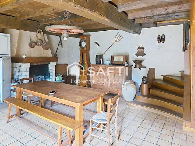 Maison vente à Confolens, Lessac