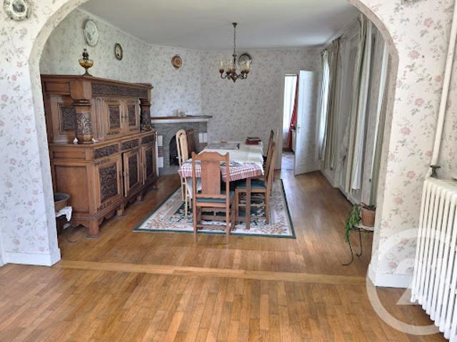 Maison vente à Bernay, Beaumesnil
