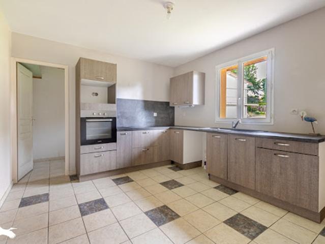 Maison vente à Bellac, Nantiat