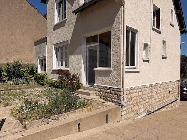 Maison vente à Cour St Sauveur, Nevers