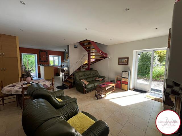 Maison vente à Saint-Amand-Montrond, Saint-pierre-les-etieux