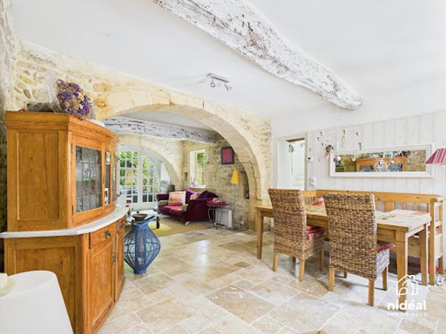 Maison vente à Nîmes, Aujargues