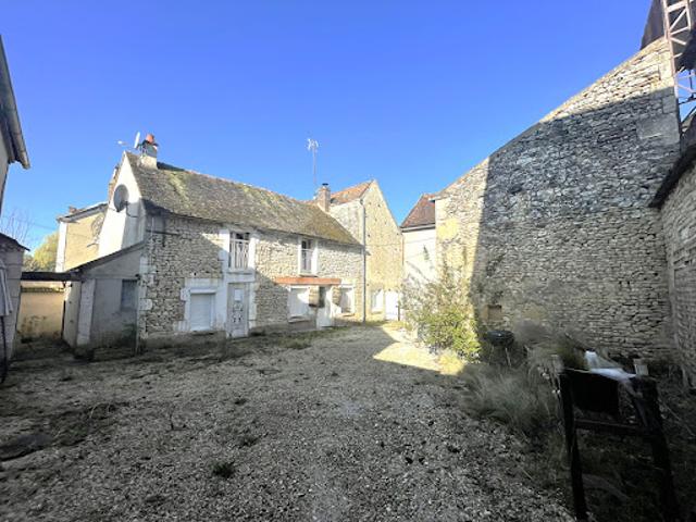 Maison vente à Auxerre, Villy