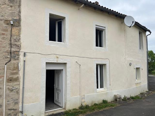 Maison vente à Angoulême, Montbron