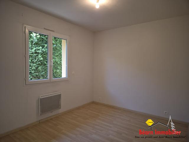 Maison vente à Oloron-Sainte-Marie, Salies-de-béarn