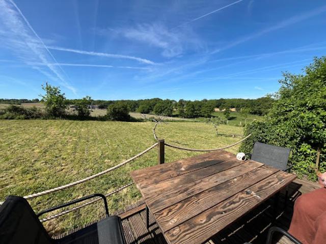 Maison vente à Confolens, Saulgond