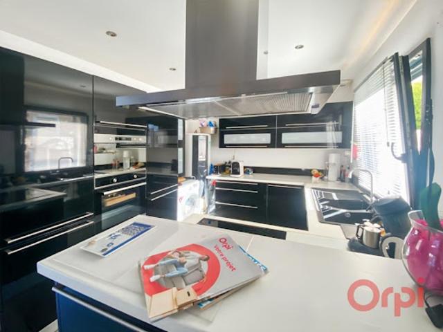Maison vente à Arrondissement de Toulon, Six-fours-les-plages