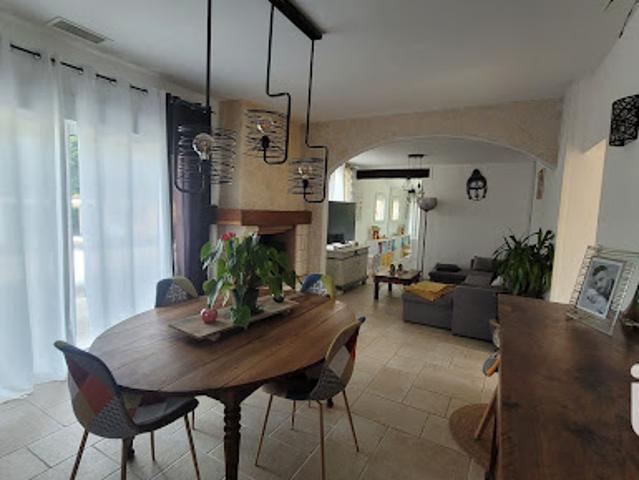 Maison vente à Libourne, Les Eglisottes-et-chalaures