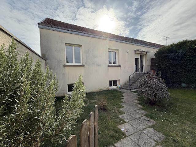 Maison vente à Saumur, Doué-la-fontaine