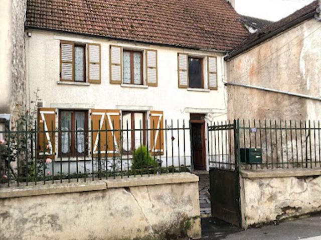 Maison vente à Château-Thierry, Mont-saint-père