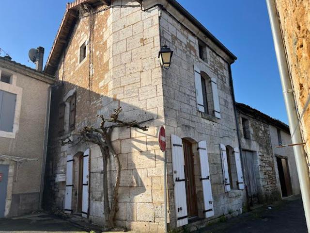 Maison vente à Nontron, Saint-pierre-de-côle