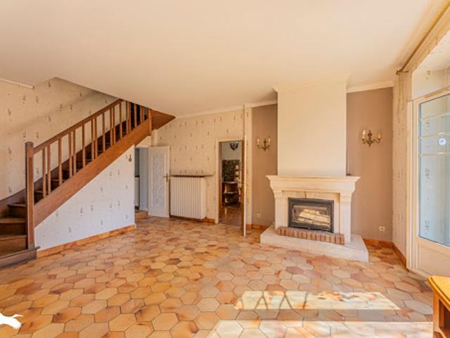 Maison vente à Chinon, Cinq-mars-la-pile