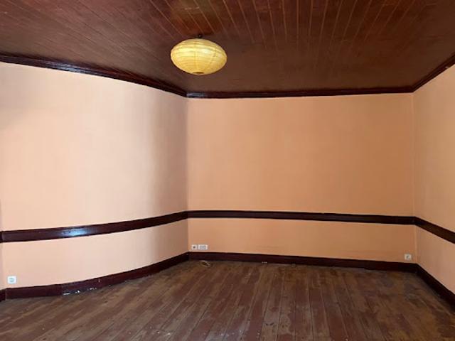 Maison vente à Aurillac, Laroquebrou