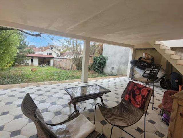 Maison vente à Nanterre