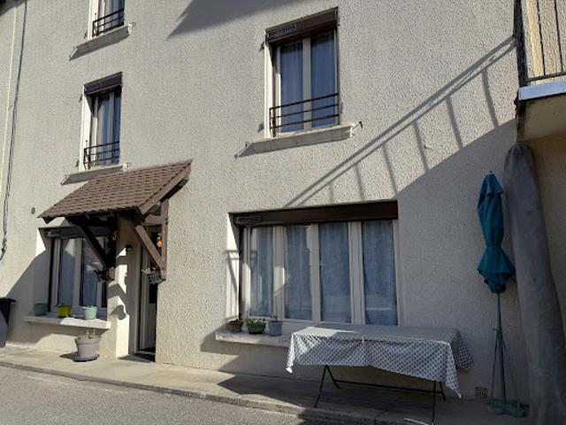 Maison vente à Grenoble, Beaucroissant