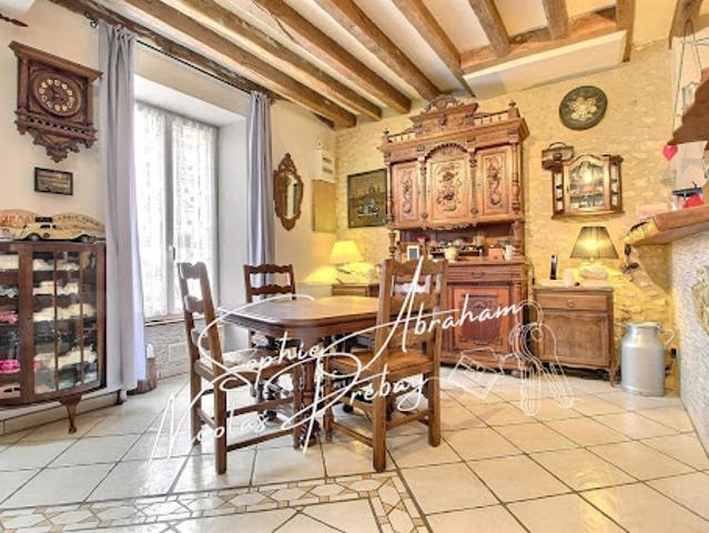 Maison vente à La Croix Noire, Angerville