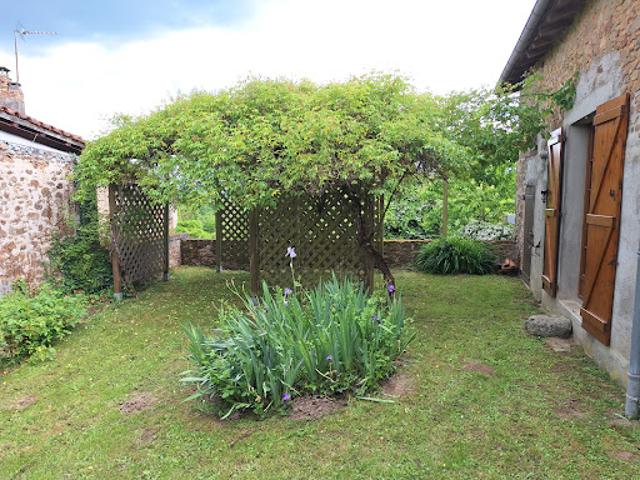 Maison vente à Bellac, Droux