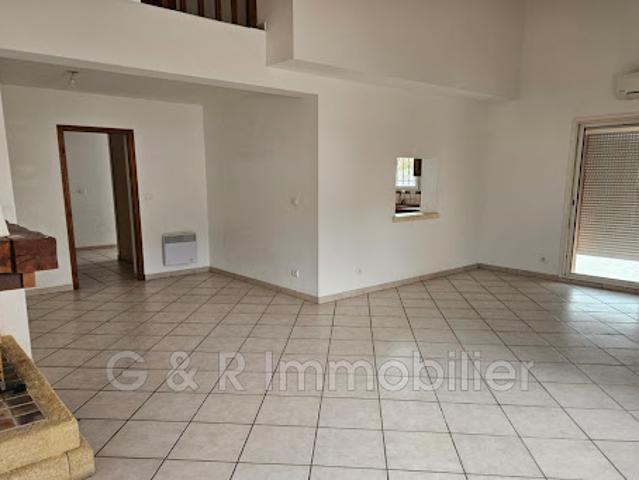 Maison vente à France métropolitaine, La Destrousse