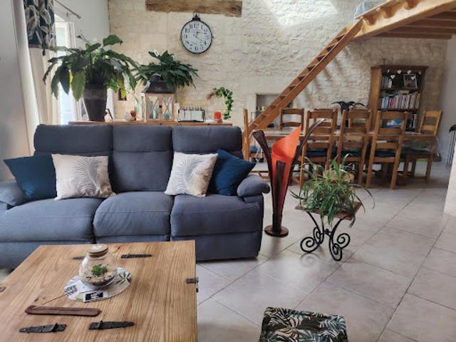 Maison vente à La Croix, Le Douhet