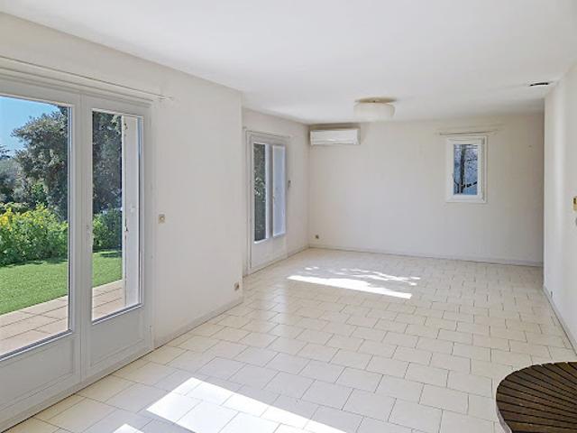 Maison vente à Nîmes, Les Angles