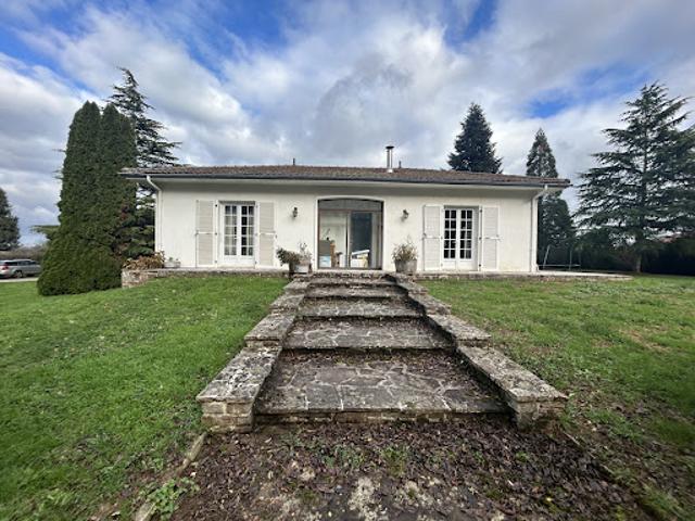 Maison vente à Confolens, Nouvelle-Aquitaine