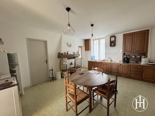 Maison vente à Montluçon, Saint-bonnet-tronçais