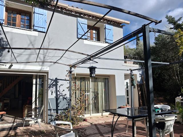 Maison vente à Marseille, Roquevaire