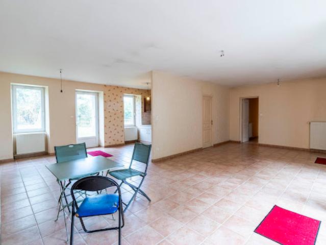 Maison vente à Les Quatre-Routes-du-Lot, Cavagnac