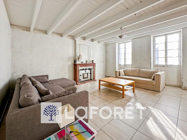 Maison vente à Saintes, Saint-andré-de-lidon