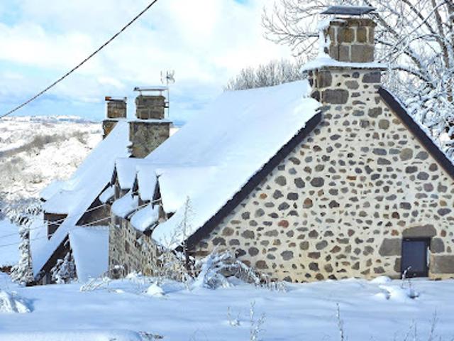 Maison vente à Mauriac, Saint-martin-valmeroux