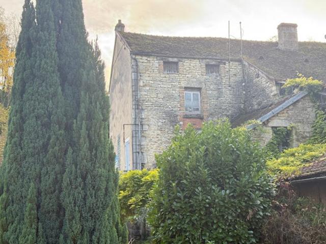 Maison vente à Dijon, Bèze