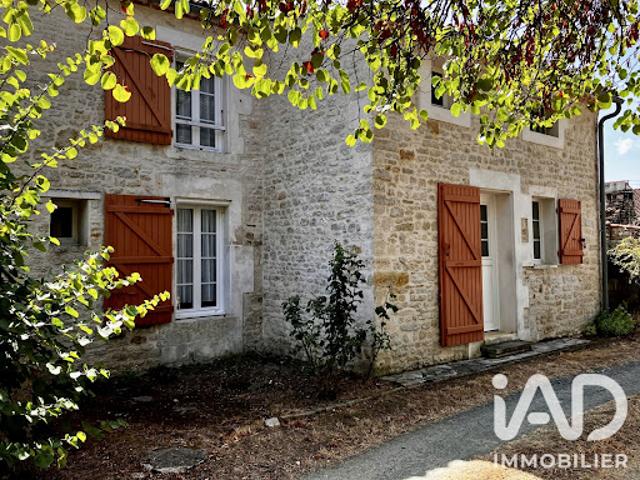Maison vente à Fontenay-le-Comte, La Bretonnière