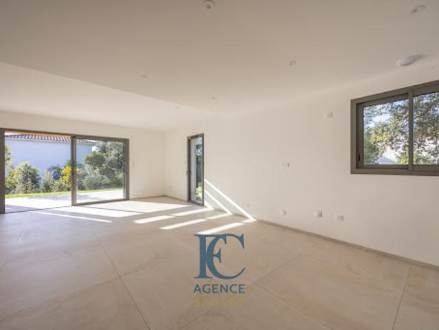 Maison vente à Arrondissement de Toulon, Six-fours-les-plages