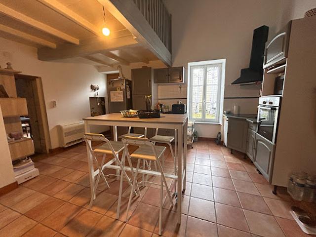 Maison vente à Saintes, Arces
