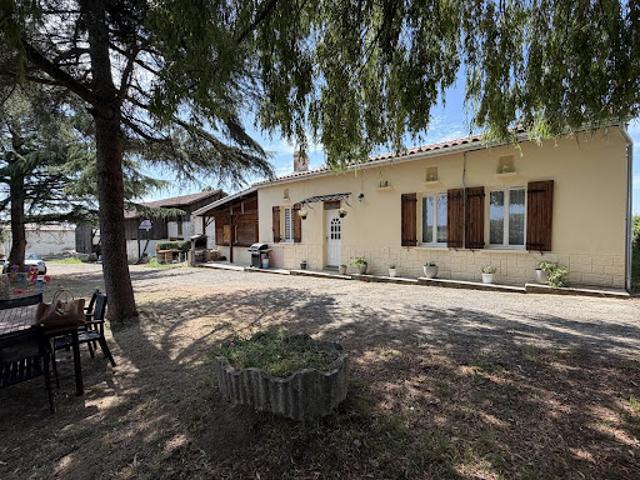 Maison vente à Jonzac, Saint-bonnet-sur-gironde