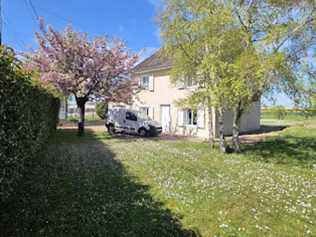 Maison vente à Fontainebleau, Beaumont-du-gâtinais