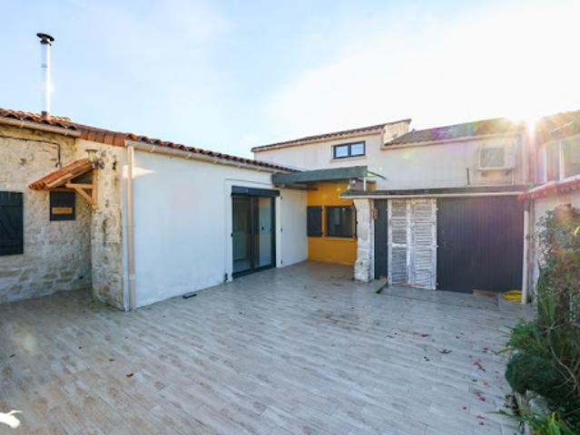 Maison vente à France métropolitaine, Châteaubernard